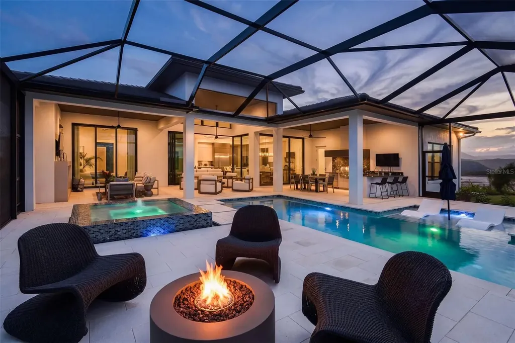 263 Crystal Waters Drive Sarasota FL 34240