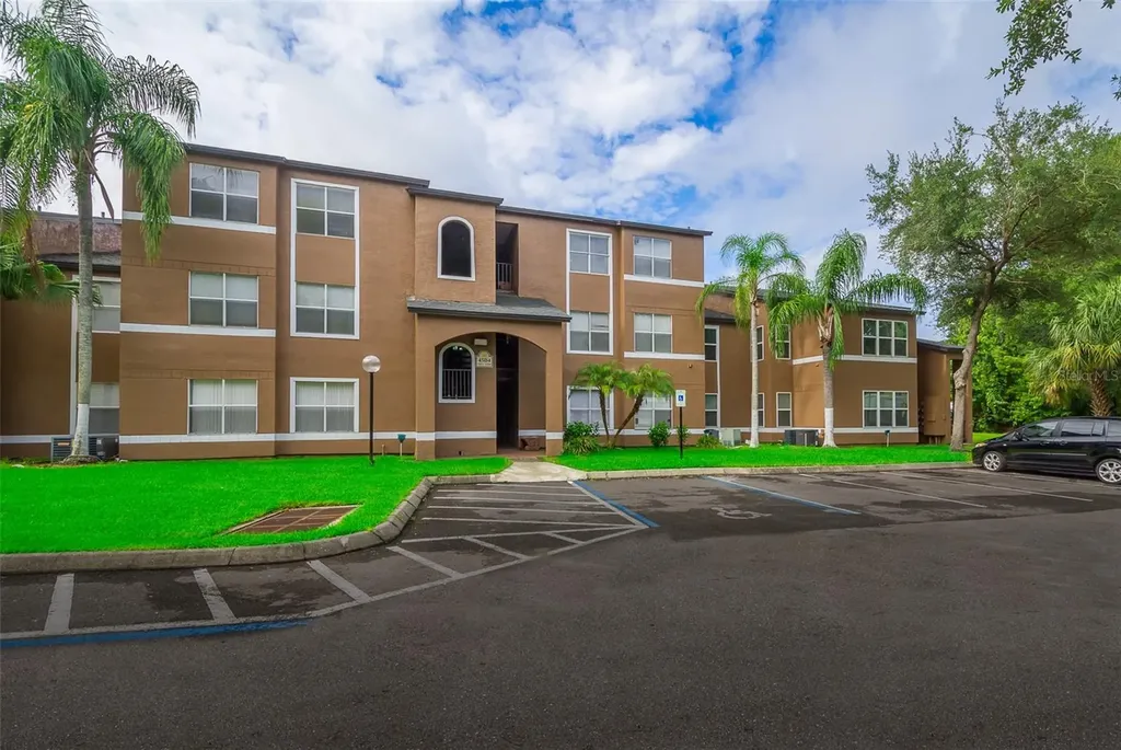 4504 Commander Drive Orlando FL 32822
