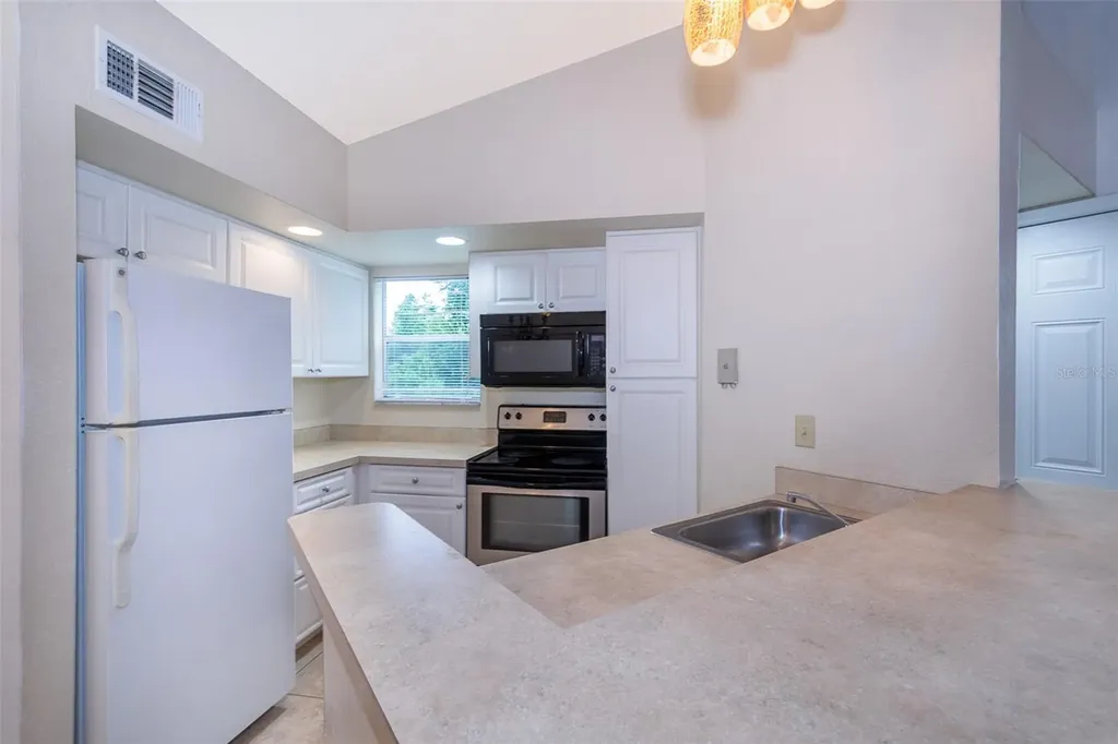 4504 Commander Drive Orlando FL 32822