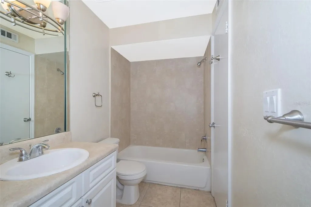 4504 Commander Drive Orlando FL 32822