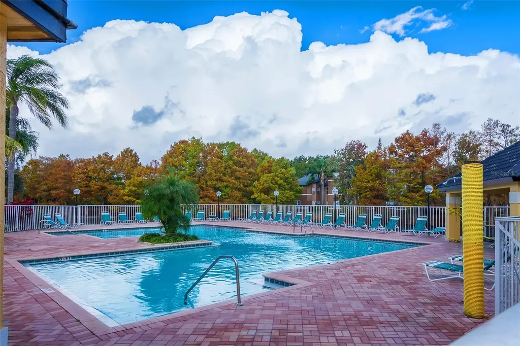 4504 Commander Drive Orlando FL 32822