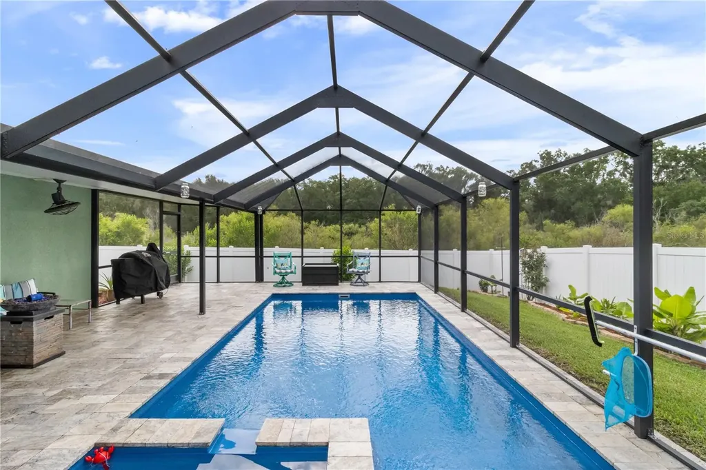 4562 Fairway Oaks Drive Mulberry FL 33860