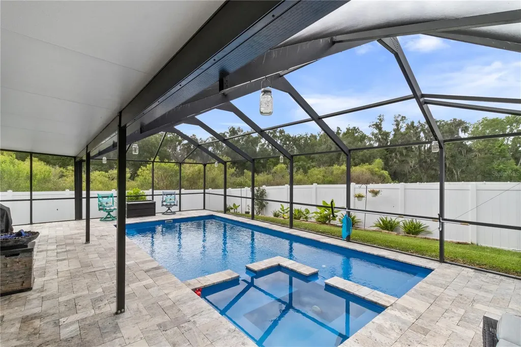 4562 Fairway Oaks Drive Mulberry FL 33860