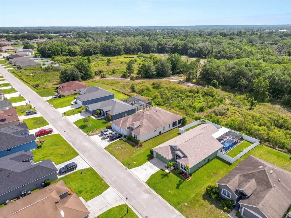 4562 Fairway Oaks Drive Mulberry FL 33860