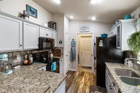 4562 Fairway Oaks Drive Mulberry FL 33860