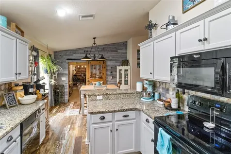 4562 Fairway Oaks Drive Mulberry FL 33860