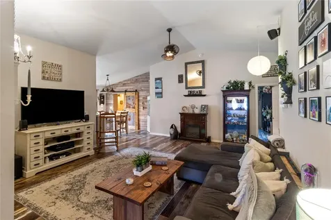 4562 Fairway Oaks Drive Mulberry FL 33860