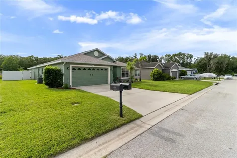 4562 Fairway Oaks Drive Mulberry FL 33860