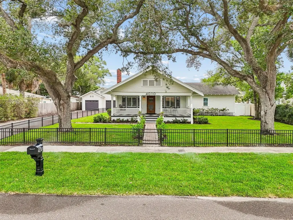 4010 W Neptune Street Tampa FL 33629