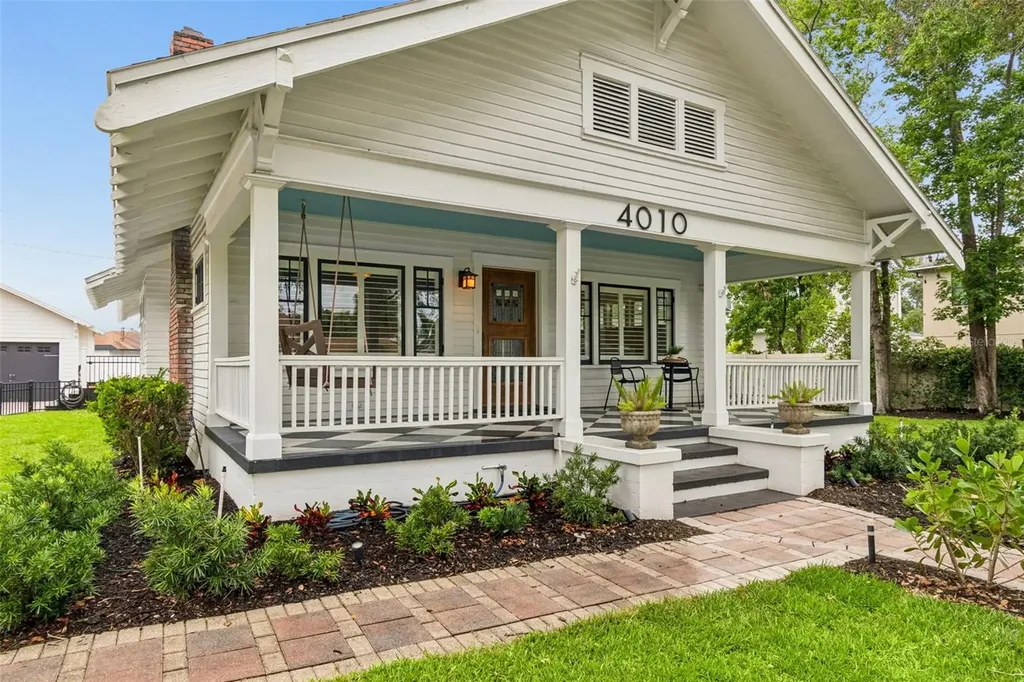 4010 W Neptune Street Tampa FL 33629