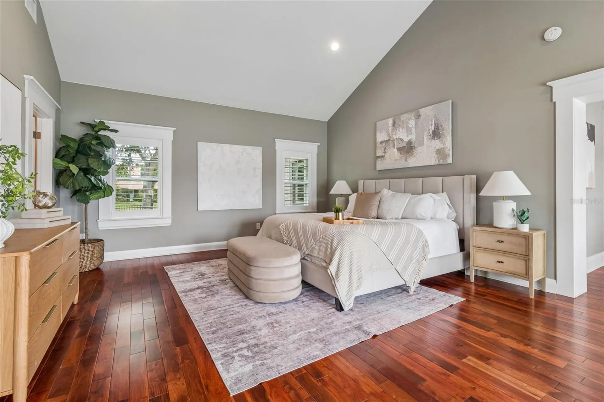 4010 W Neptune Street Tampa FL 33629