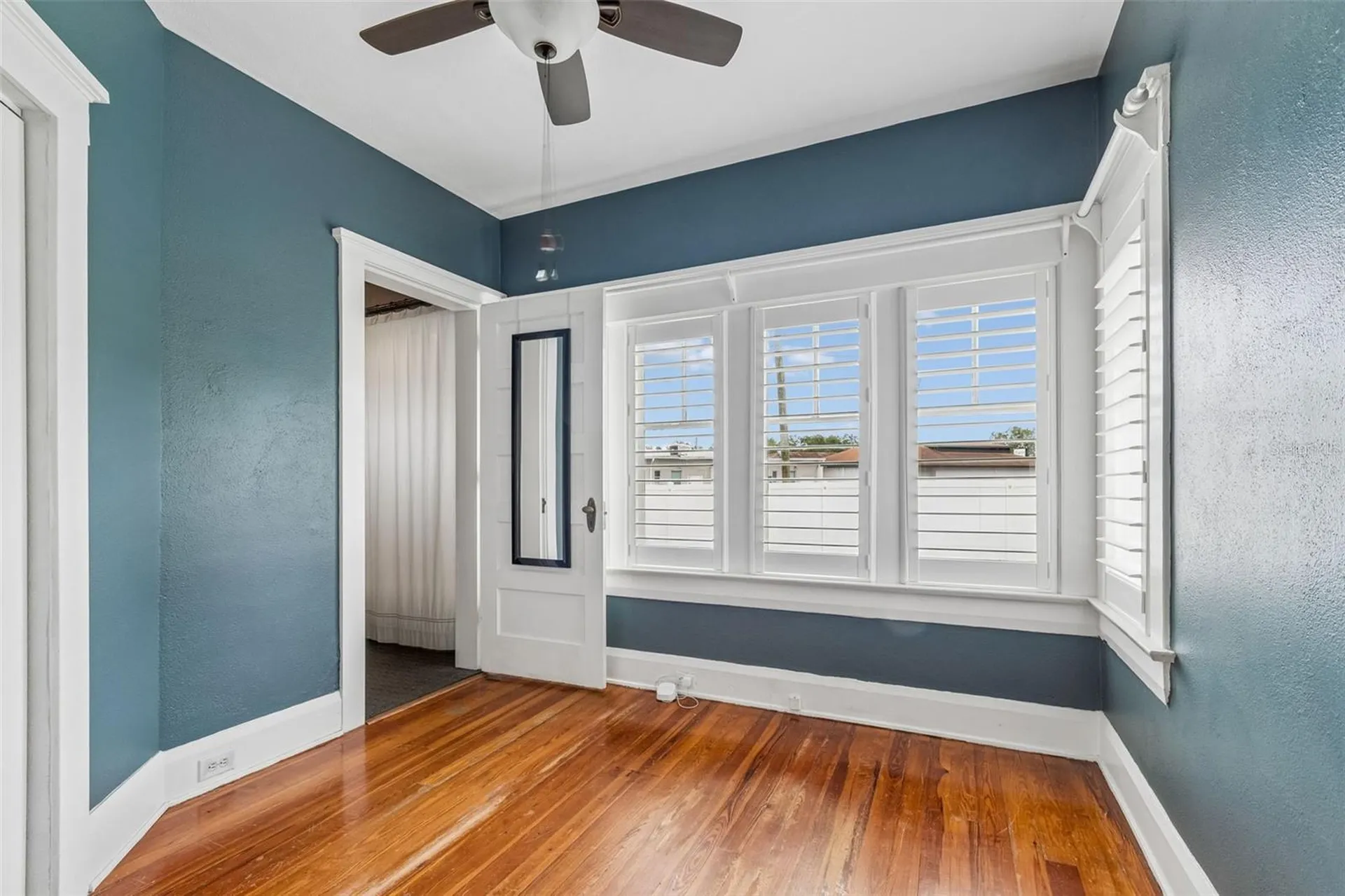 4010 W Neptune Street Tampa FL 33629