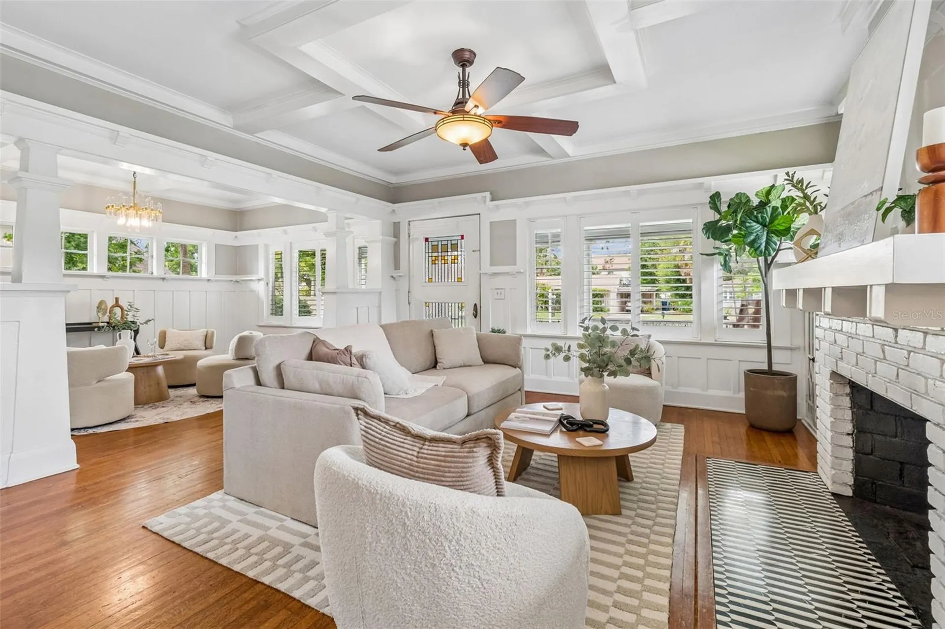 4010 W Neptune Street Tampa FL 33629