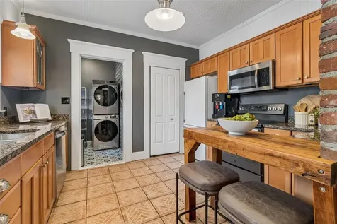 4010 W Neptune Street Tampa FL 33629