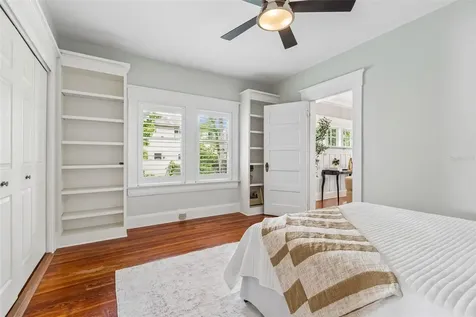 4010 W Neptune Street Tampa FL 33629