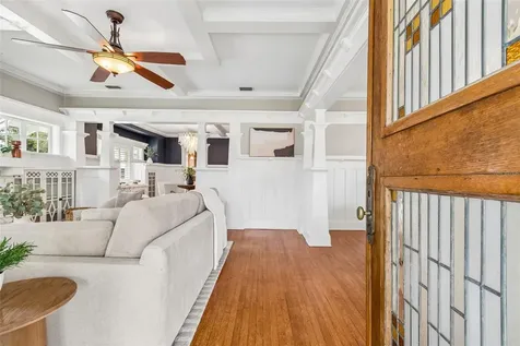 4010 W Neptune Street Tampa FL 33629