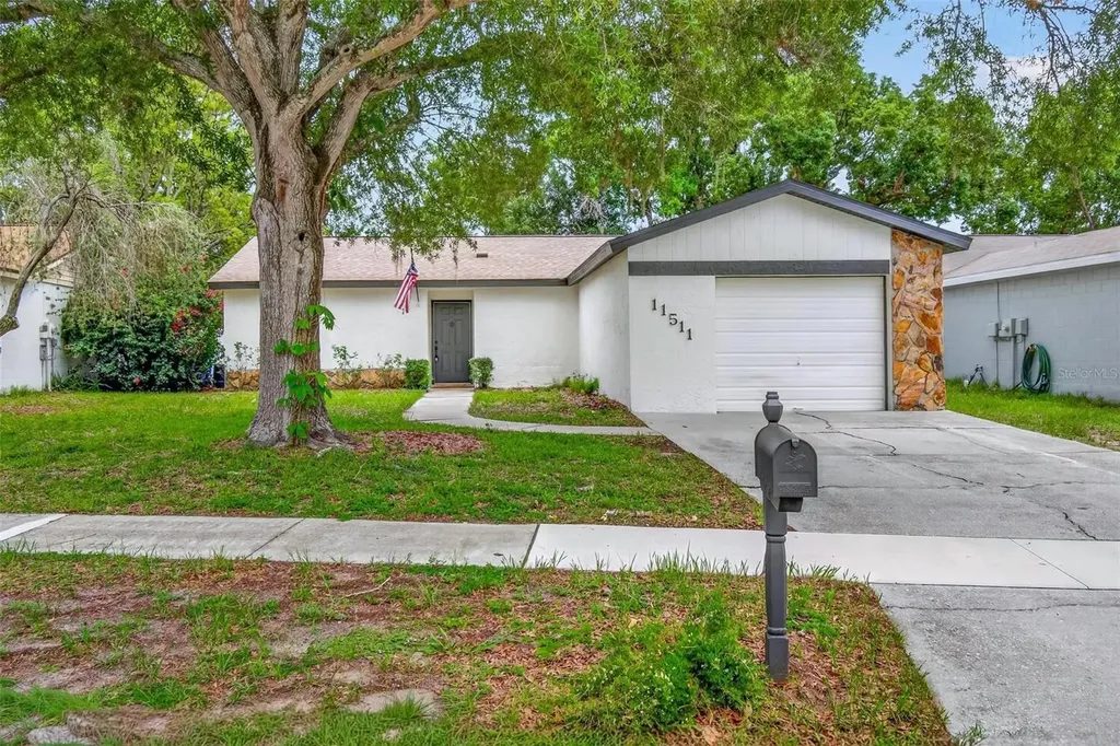 11511 Paperwood Place Riverview FL 33579