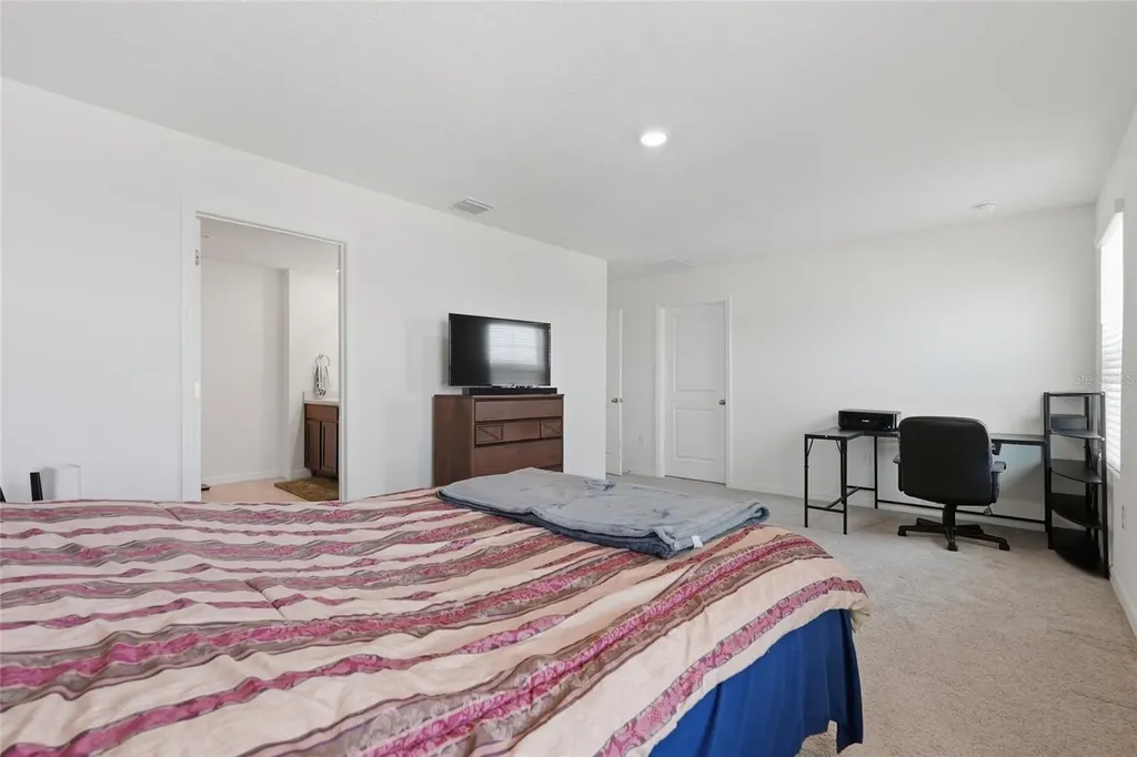 24799 NW 11th Place Newberry FL 32669