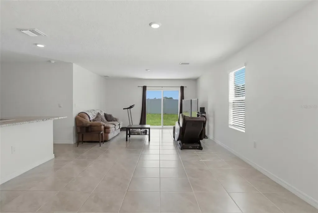 24799 NW 11th Place Newberry FL 32669
