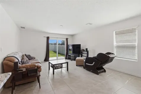 24799 NW 11th Place Newberry FL 32669