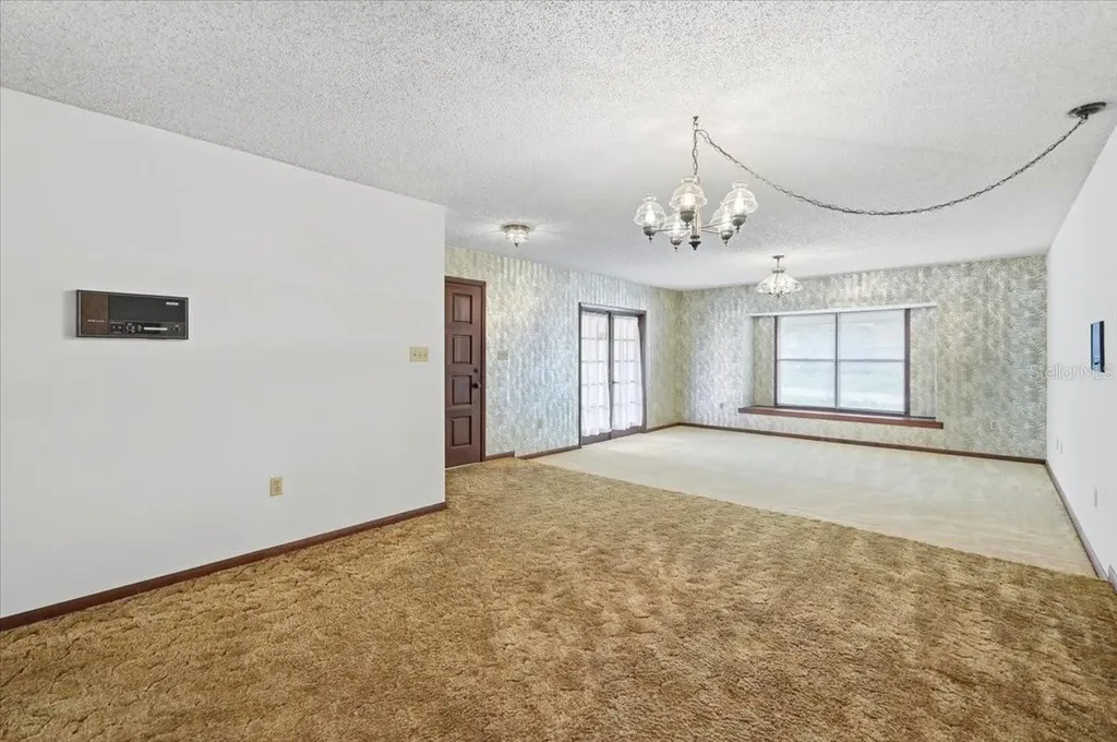 7026 Willow Run Loop Lakeland FL 33813