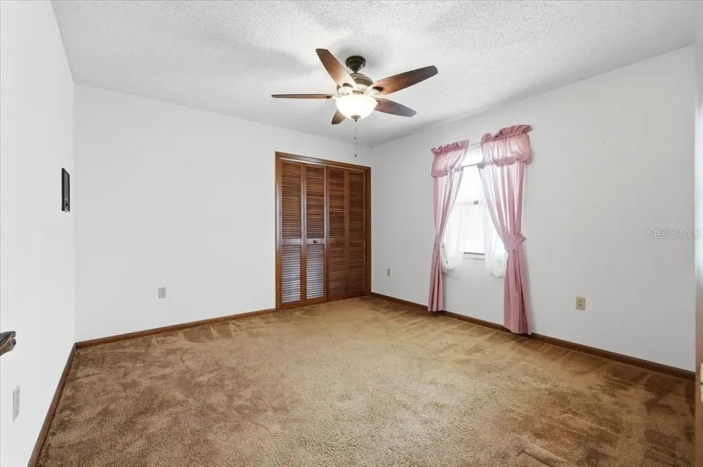 7026 Willow Run Loop Lakeland FL 33813