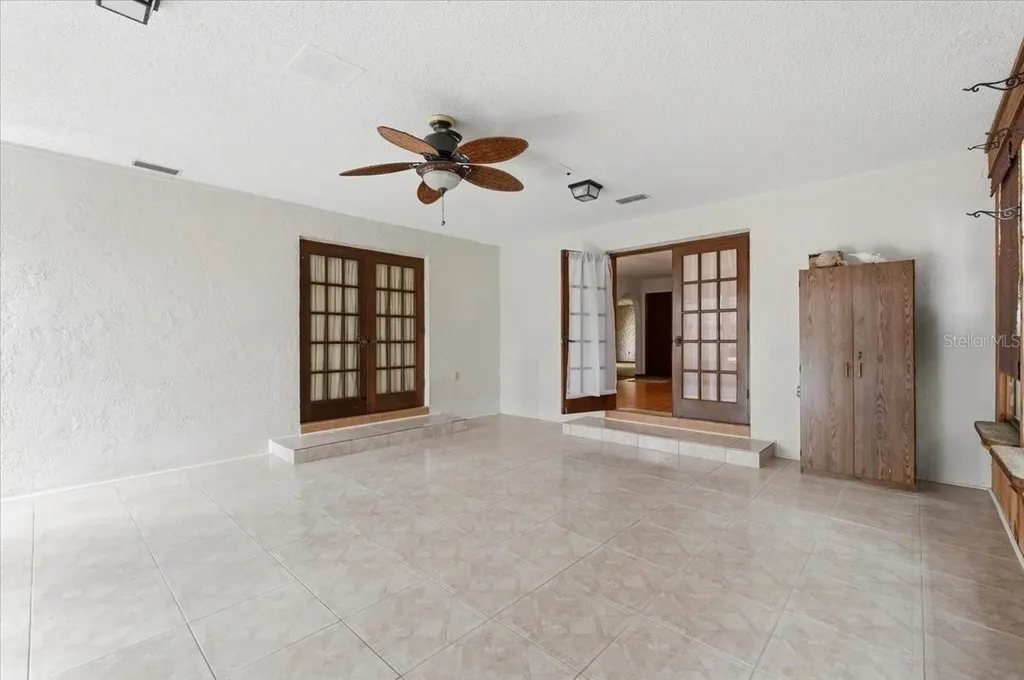 7026 Willow Run Loop Lakeland FL 33813