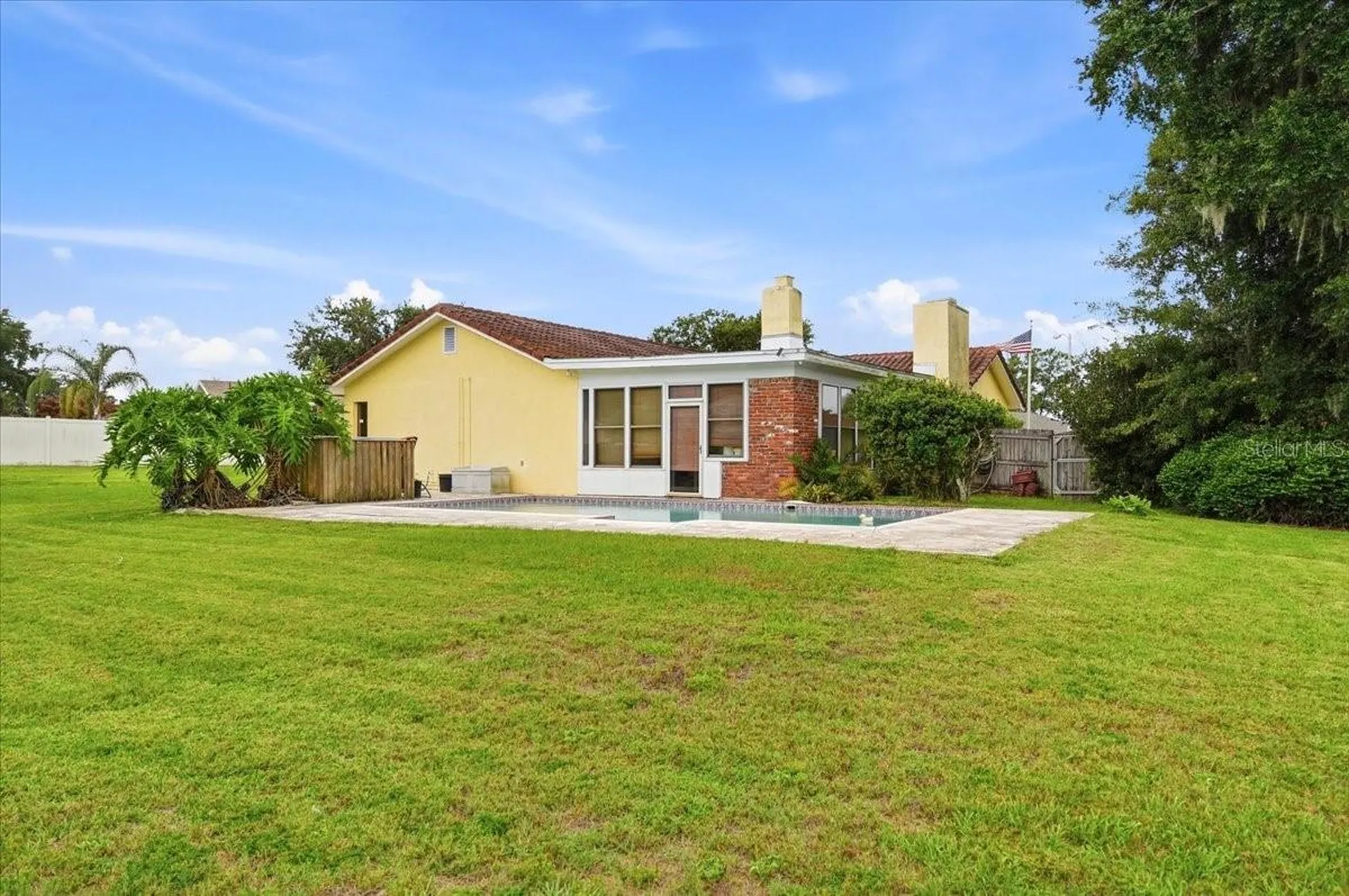 7026 Willow Run Loop Lakeland FL 33813