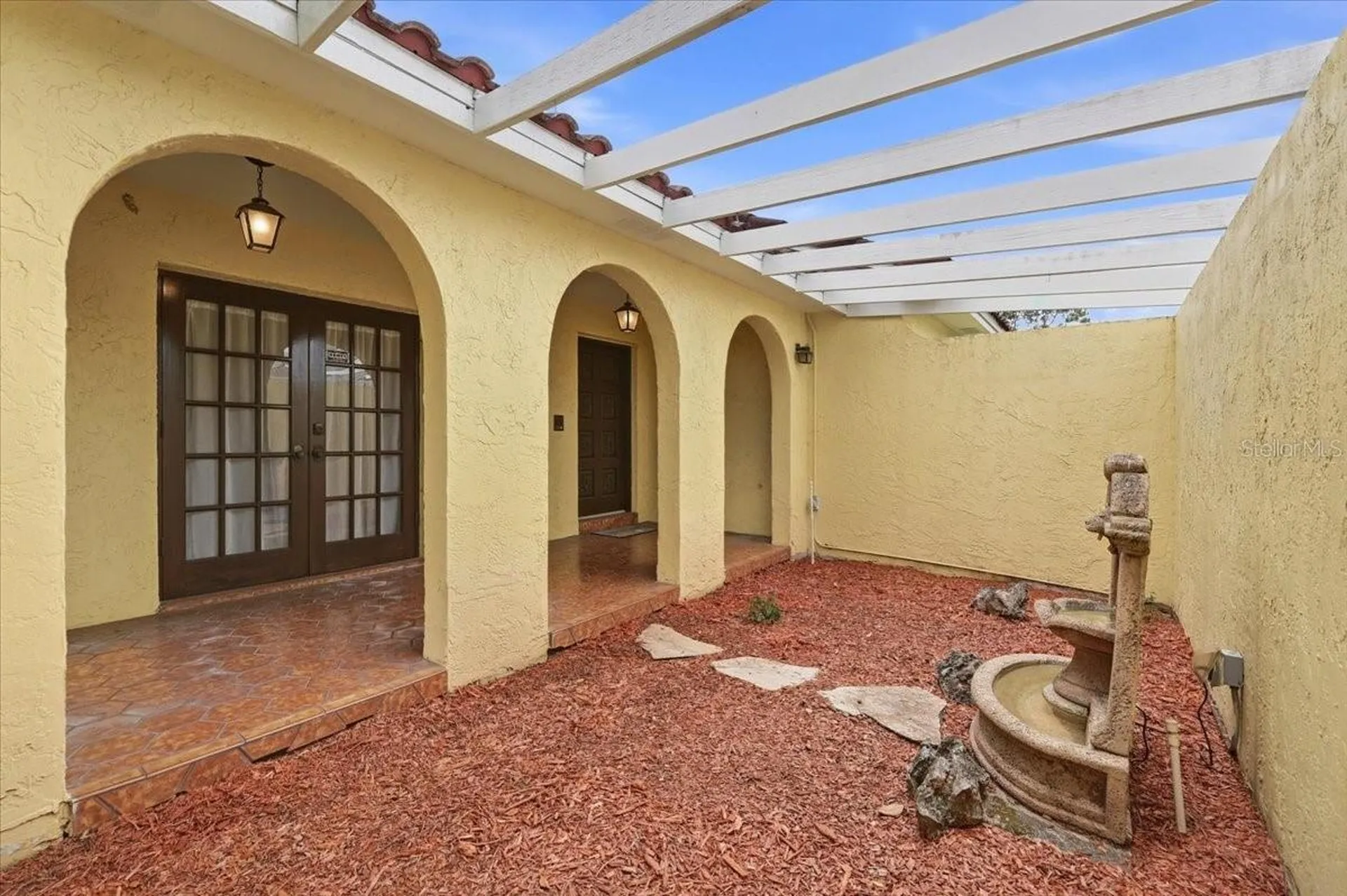 7026 Willow Run Loop Lakeland FL 33813