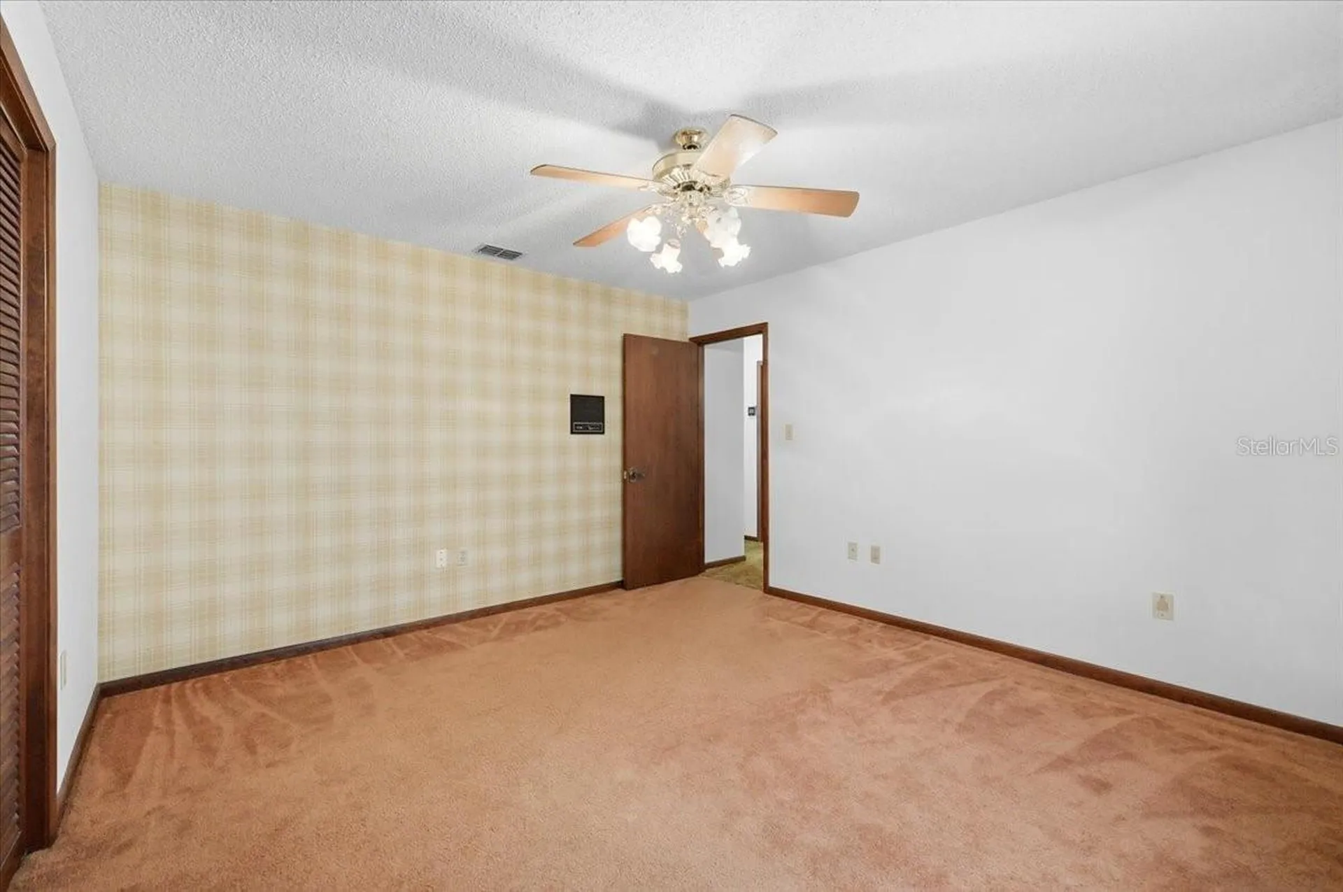 7026 Willow Run Loop Lakeland FL 33813