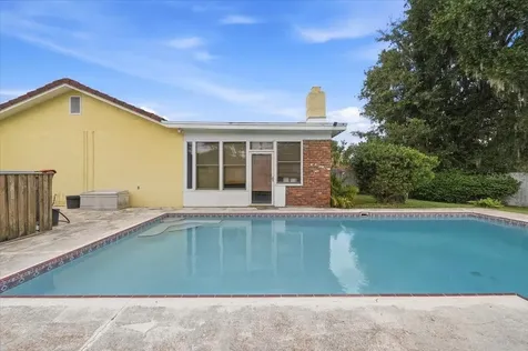 7026 Willow Run Loop Lakeland FL 33813