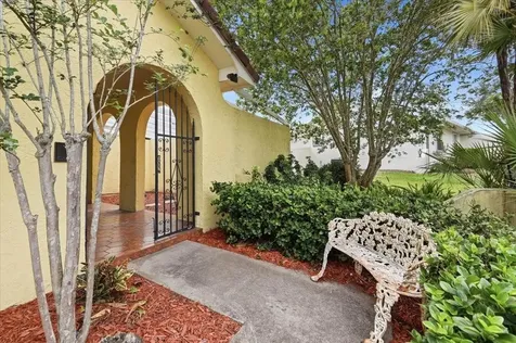 7026 Willow Run Loop Lakeland FL 33813