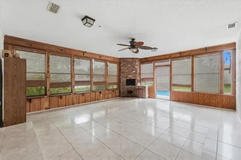 7026 Willow Run Loop Lakeland FL 33813