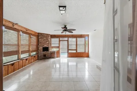 7026 Willow Run Loop Lakeland FL 33813