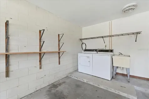 7026 Willow Run Loop Lakeland FL 33813
