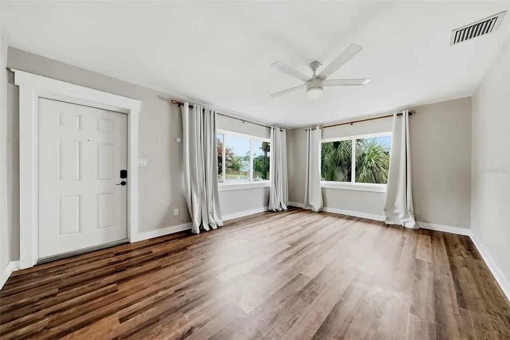 4730 Burlington Avenue N St Petersburg FL 33713