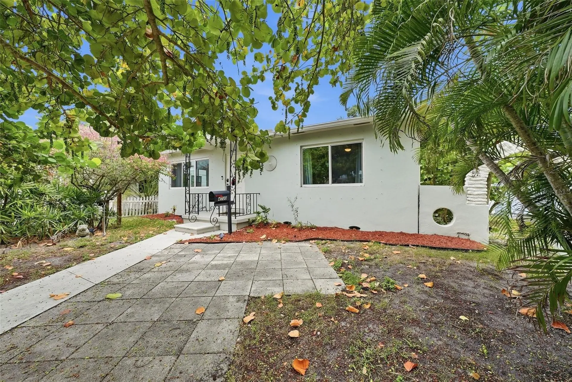 4730 Burlington Avenue N St Petersburg FL 33713