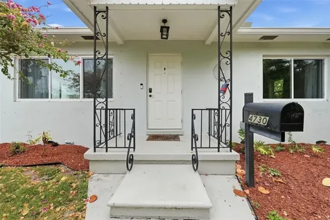 4730 Burlington Avenue N St Petersburg FL 33713
