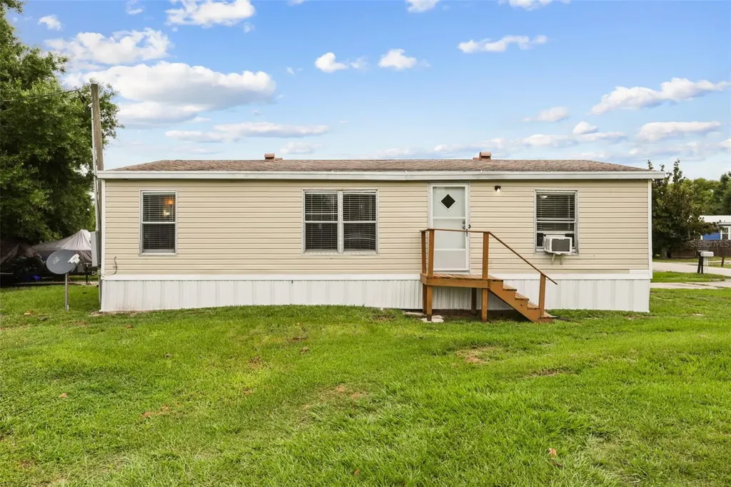 2016 Oak Street St Cloud FL 34769