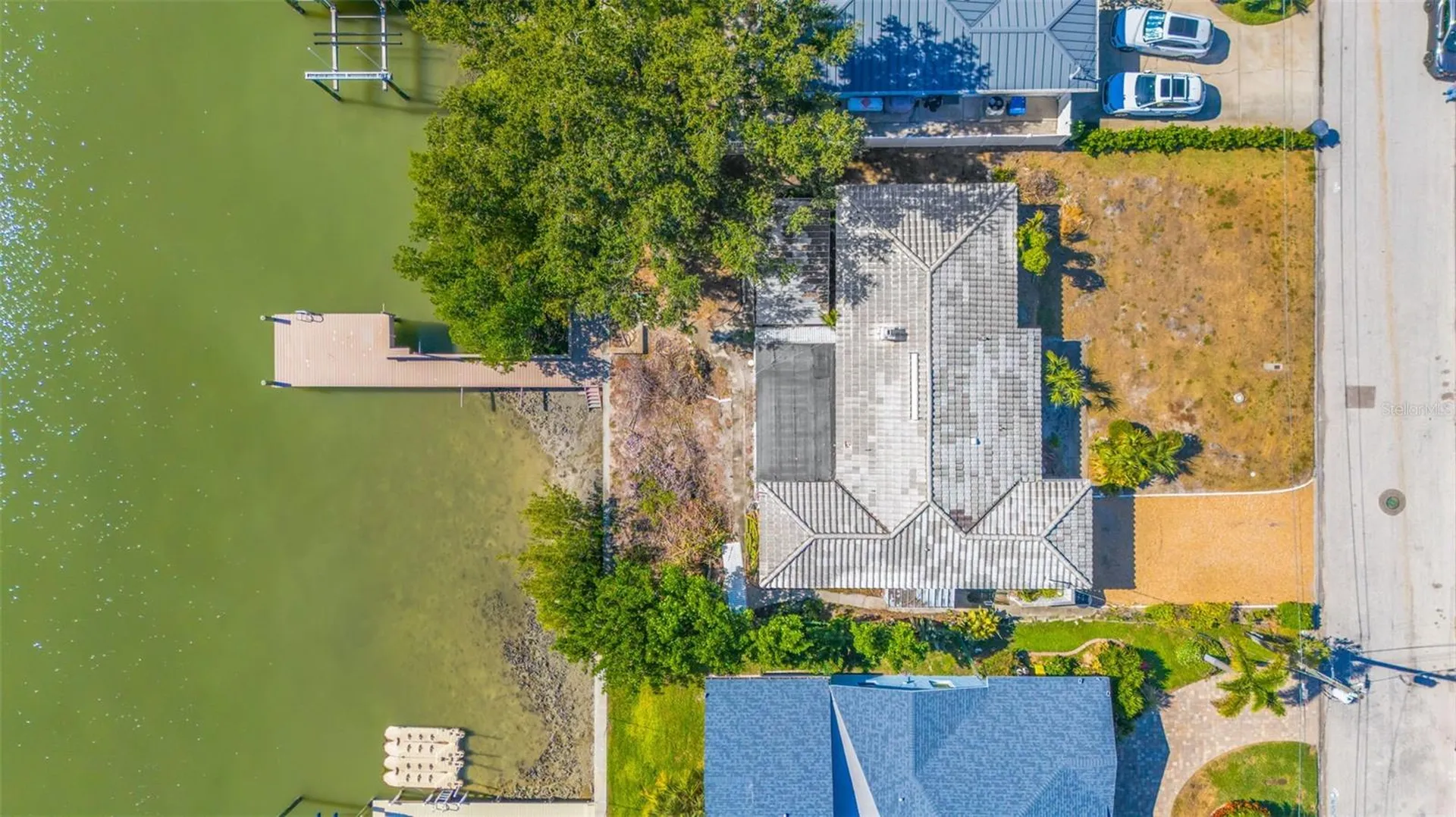 7932 2nd Avenue S St Petersburg FL 33707