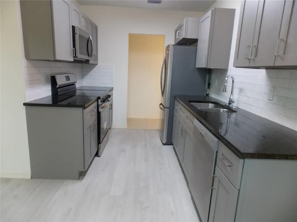 1669 35th Street Sarasota FL 34234