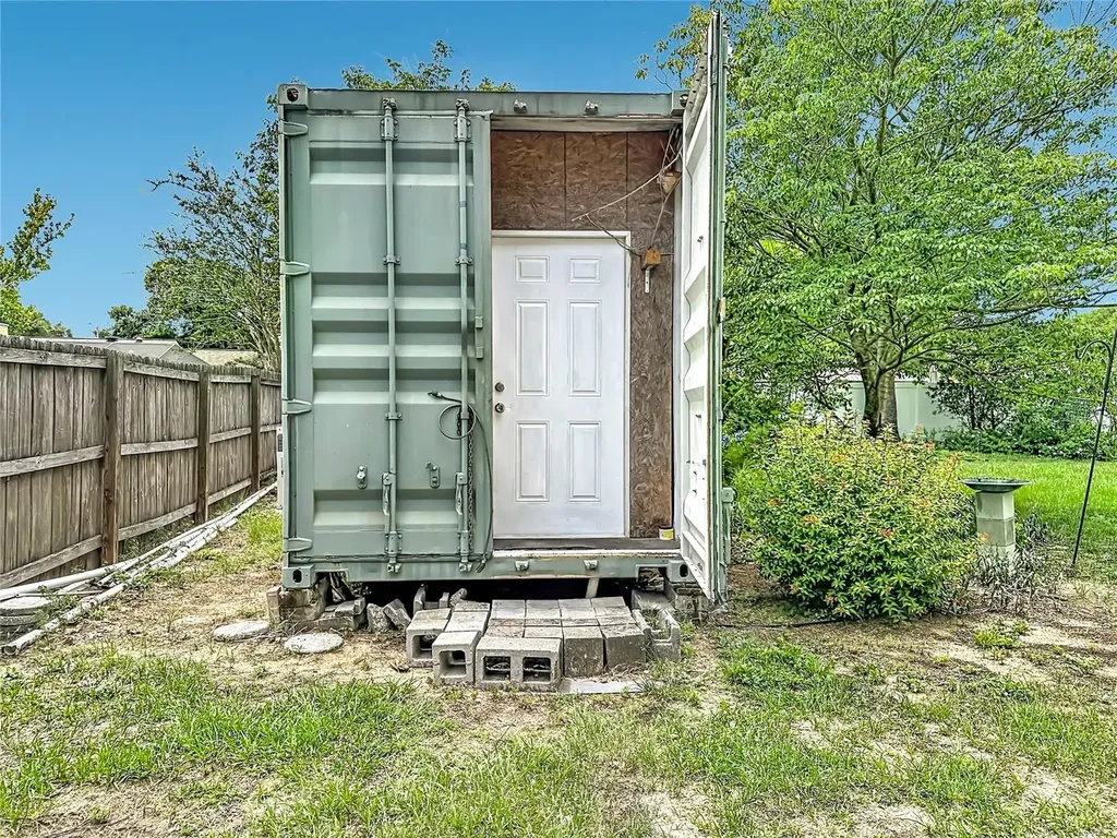 601 Brentwood Place Brandon FL 33511