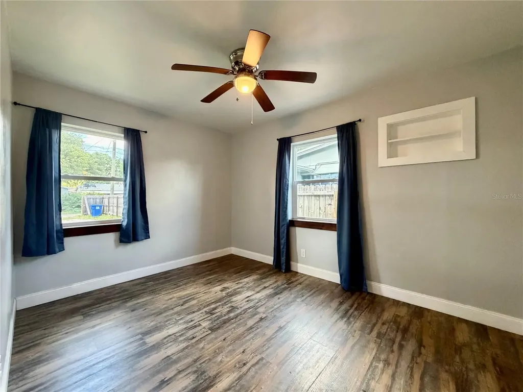 4227 5th Avenue N St Petersburg FL 33713