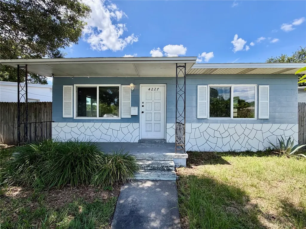 4227 5th Avenue N St Petersburg FL 33713