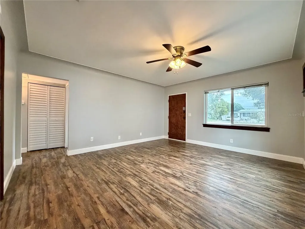 4227 5th Avenue N St Petersburg FL 33713