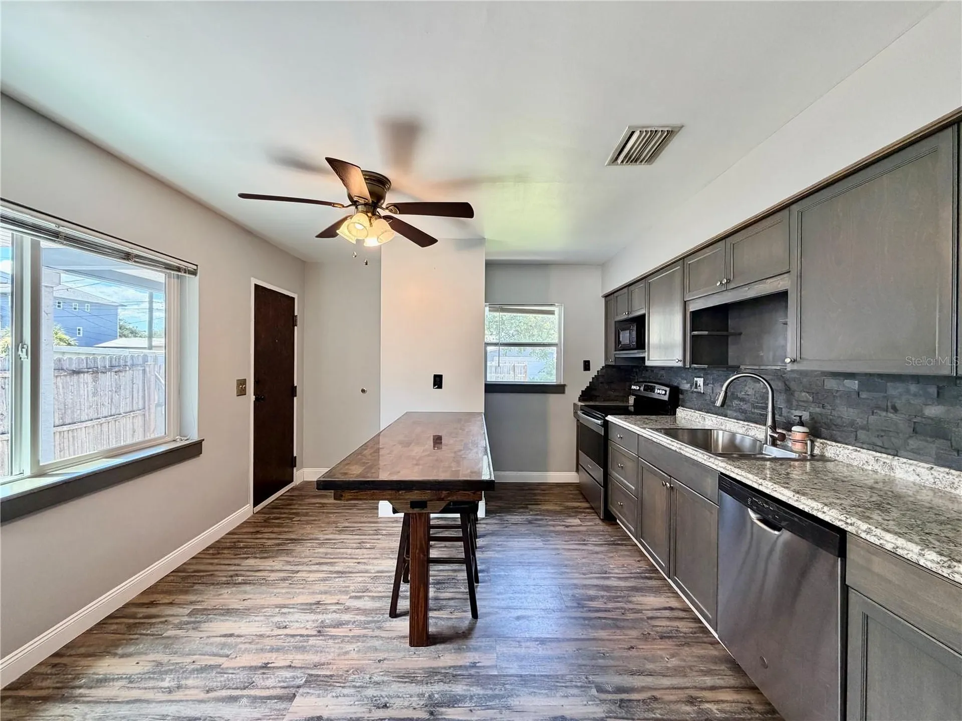 4227 5th Avenue N St Petersburg FL 33713