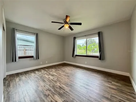 4227 5th Avenue N St Petersburg FL 33713