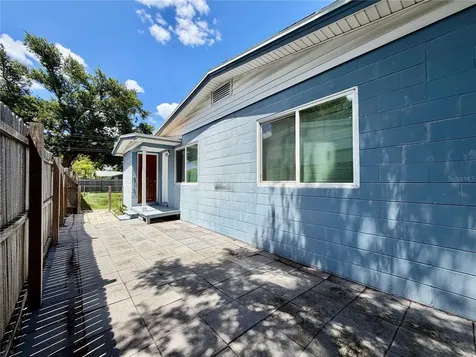 4227 5th Avenue N St Petersburg FL 33713