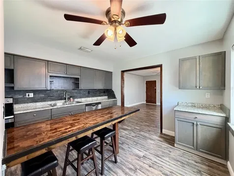 4227 5th Avenue N St Petersburg FL 33713