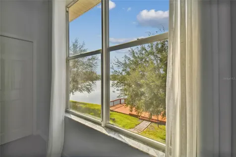 18026 Java Isle Drive Tampa FL 33647